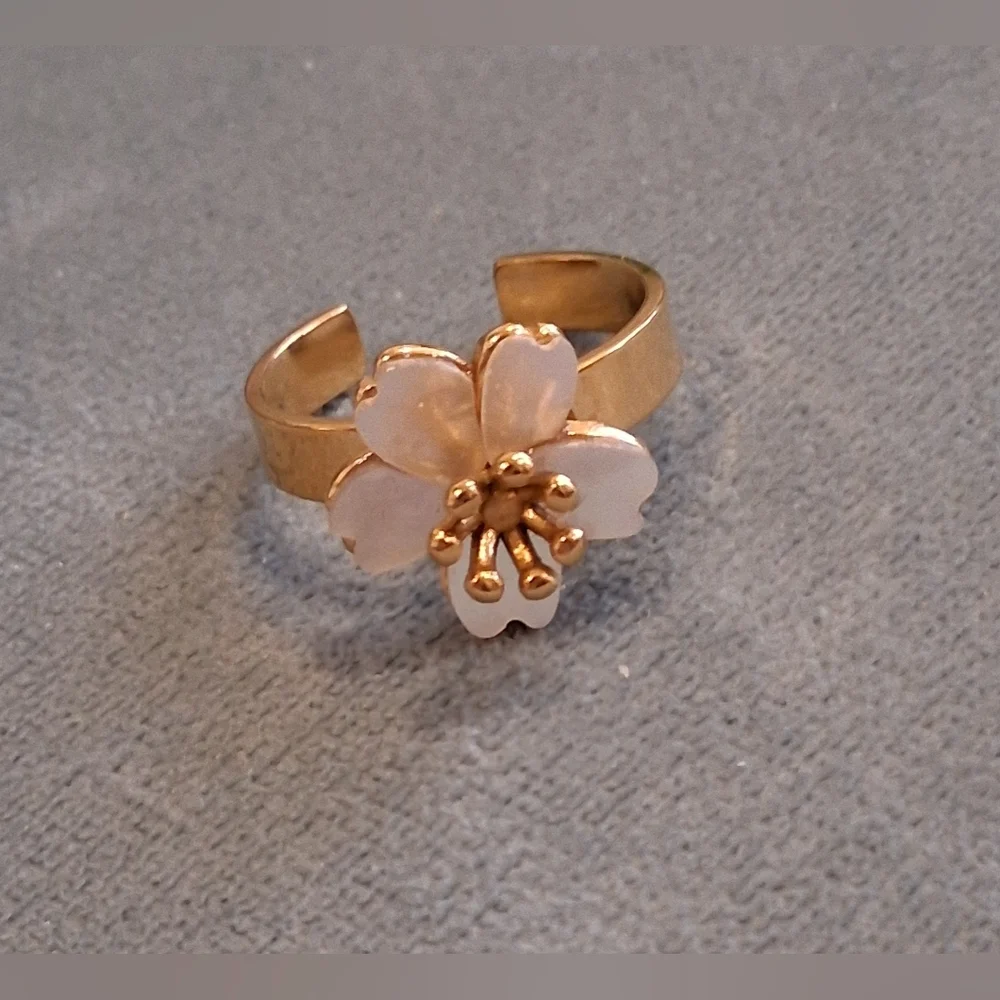 MOP Floral Adjustable Ring